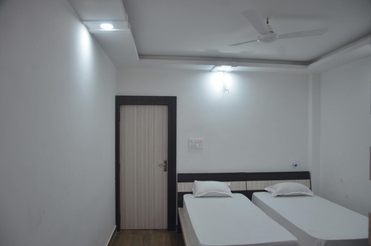 Hotel Pyara Palace Gaya Room photo