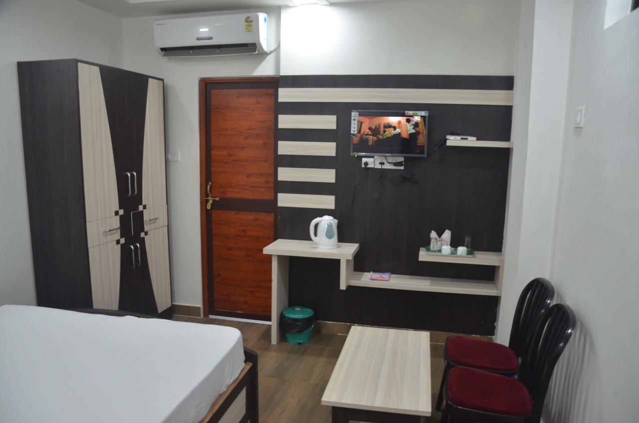 Hotel Pyara Palace Gaya Room photo